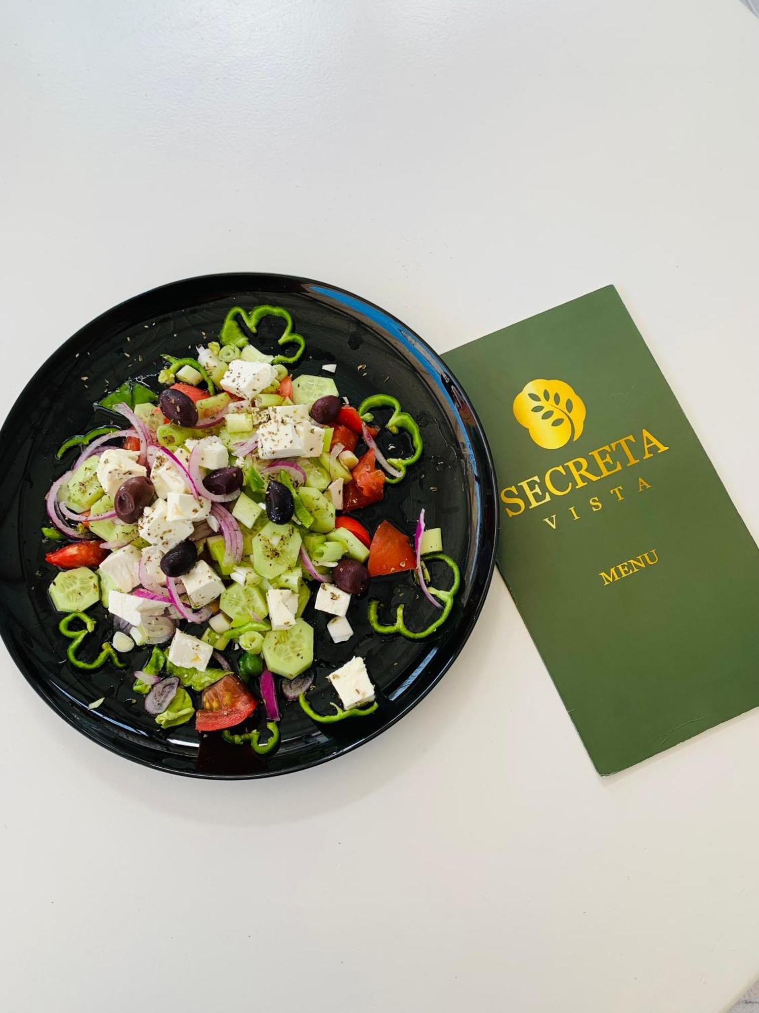 Secreta Vista 公寓式飯店